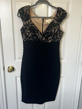 Luxe Navy & Gold Lace Sheath Dress